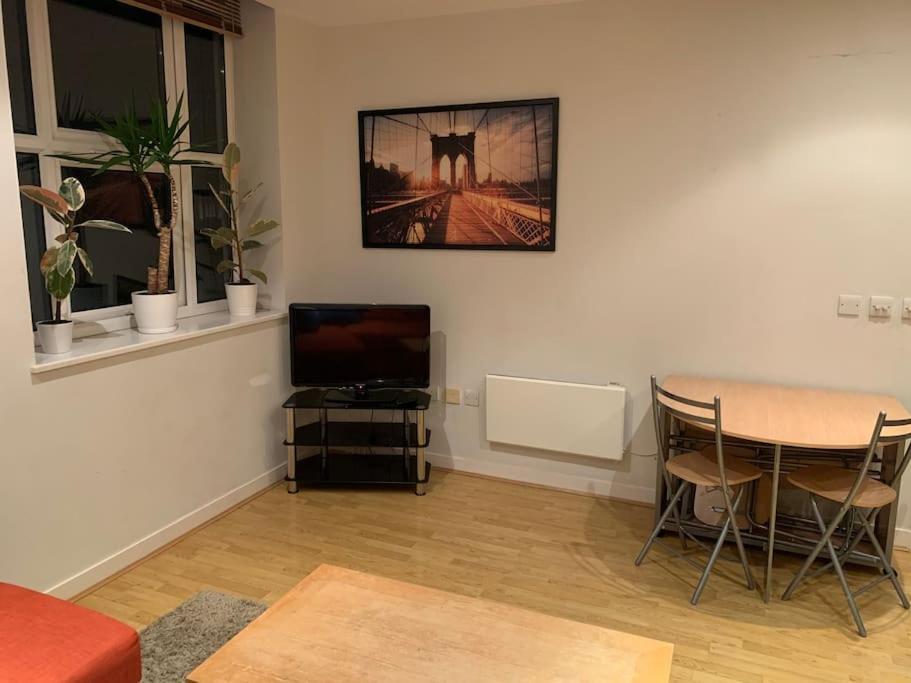 Stunning 2 Bed Flat! Centrally Located In London, Uk! Zewnętrze zdjęcie
