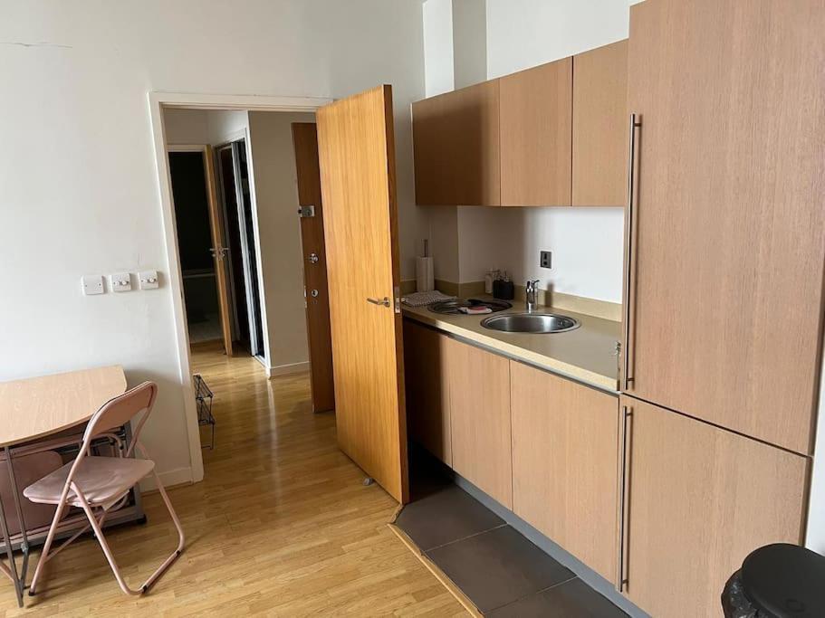 Stunning 2 Bed Flat! Centrally Located In London, Uk! Zewnętrze zdjęcie